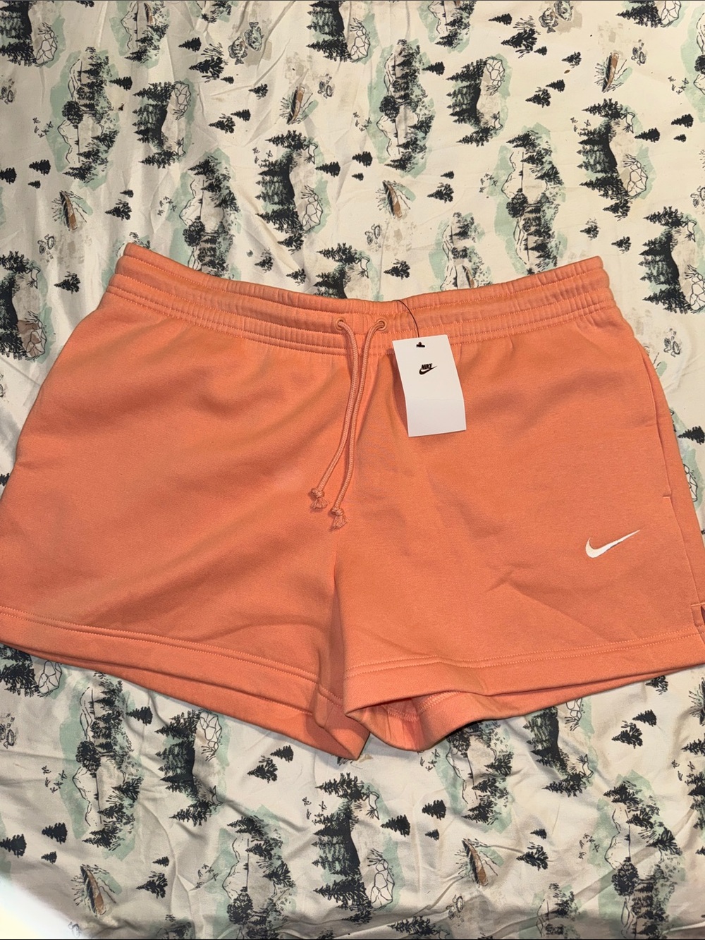 Nike Women’s Peach-Orange Terry Athletic Shorts NEW Women’s XL Comfy Shorts
